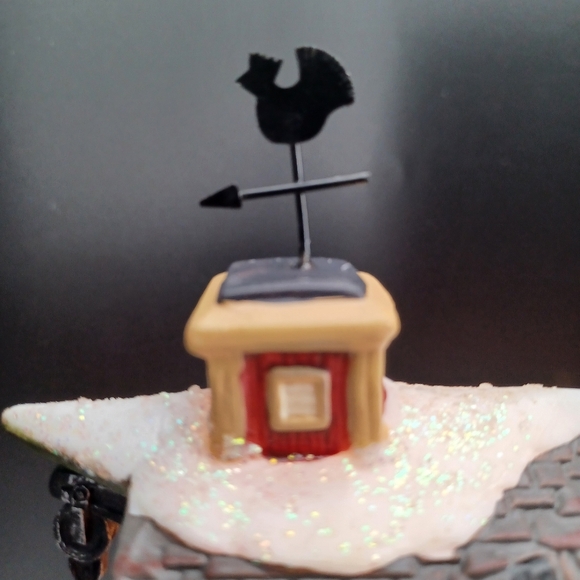 Vintage Santa’s Workbench Willow Walk Farm Victorian Series Lighted House - Picture 2 of 7